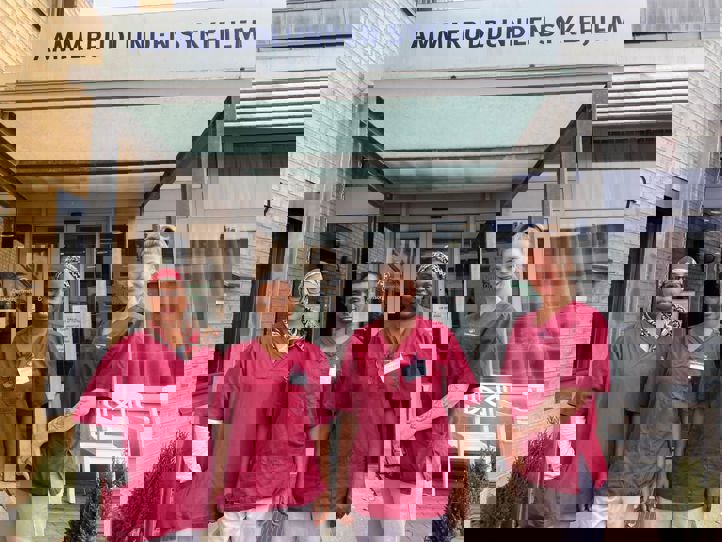 Fire elever ved Ammerudsykehjem