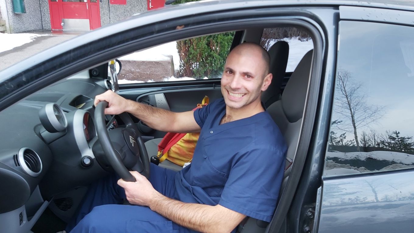 Antonio jobber i hjemmetjenesten